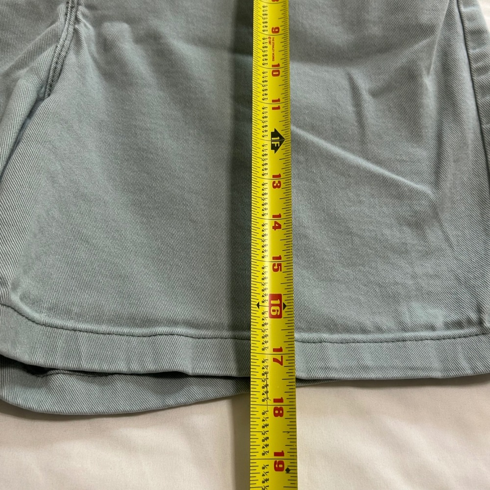 Gloria Vanderbilt Amanda Sage Green Stretch Twill Shorts Womens 18 High Rise 6in - Picture 2 of 13